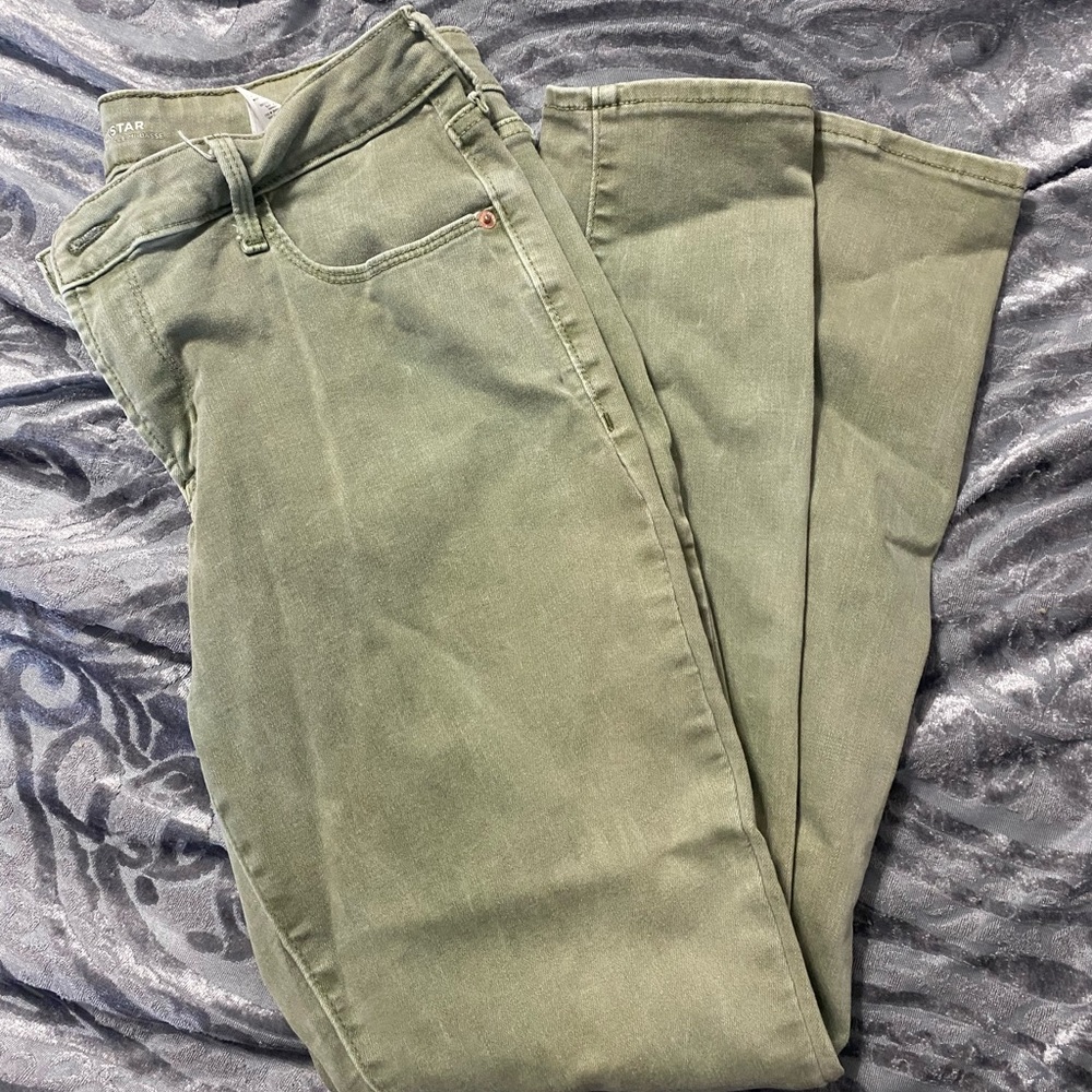 Old Navy Rockstar Mid Rise pants